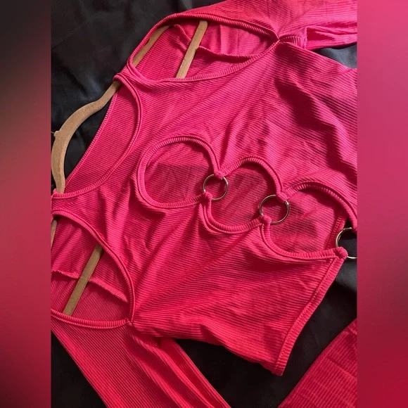 Top - Picture 4 of 4